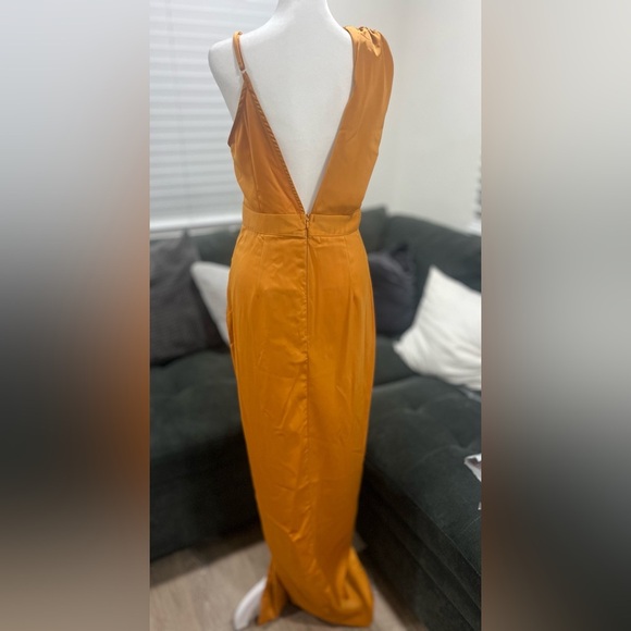PrettyLittleThing Orange Satin Wedding Dress - Picture 9 of 12